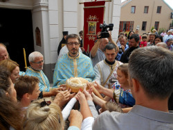 joanikije 
Слава  Велика Госпојина 
2018-08-30 19:38:27