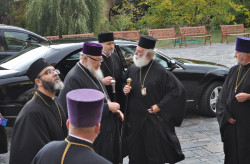 bogdan 
wizyta JE Teodora II w parafii Hagia Sophia (4) 
2018-09-27 10:18:35