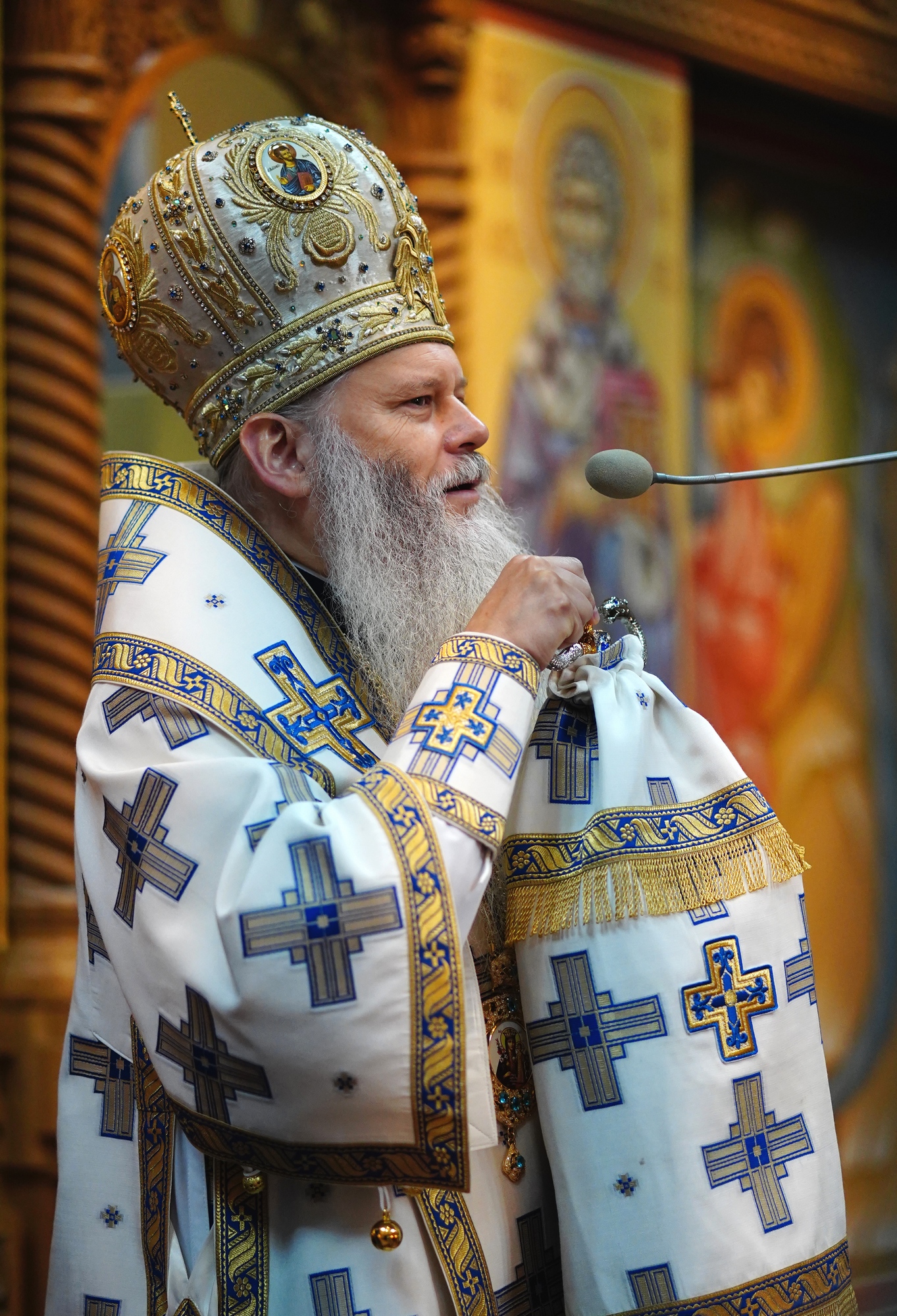 Bishop Atanazy
