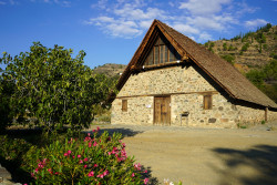 jarek1 
Panagia Podithou Orthodox church in Kakopetria 
2018-10-01 21:29:11
