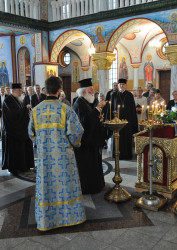 bogdan 
wizyta JE Teodora II w parafii Hagia Sophia (9) 
2018-10-05 11:36:14