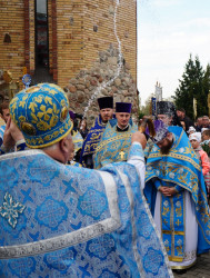 jarek 
Wet procession... 
2018-10-12 18:49:56