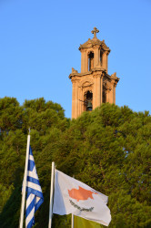 kalia 
framed by flags 
2018-10-14 20:12:05