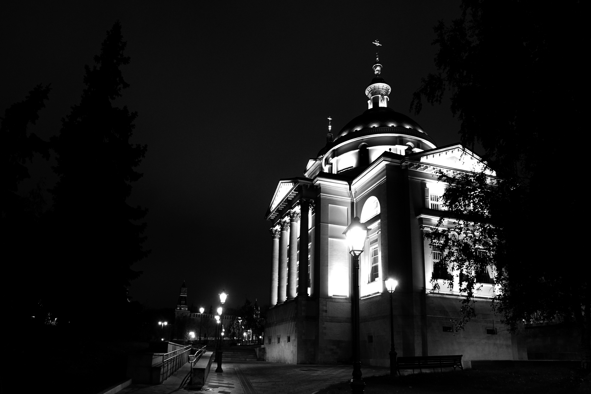  Moscow by night...