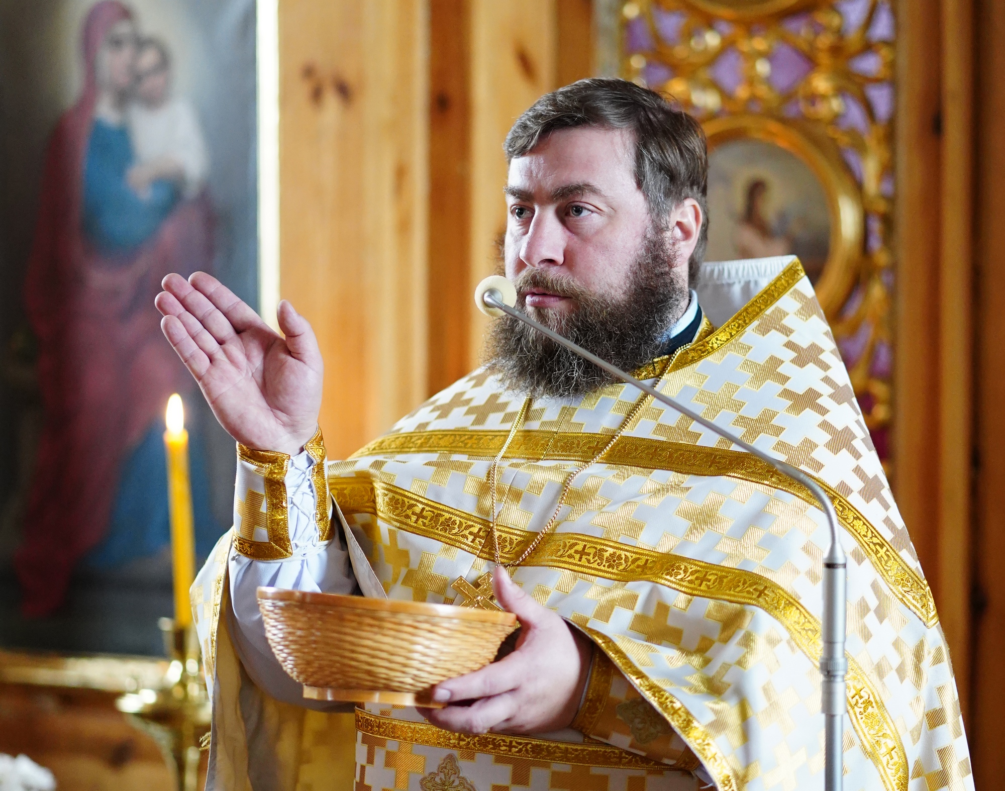 Fr. Jarosław Jóźwik