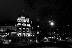 jarek 
Moscow by night... 
2018-11-07 08:32:32