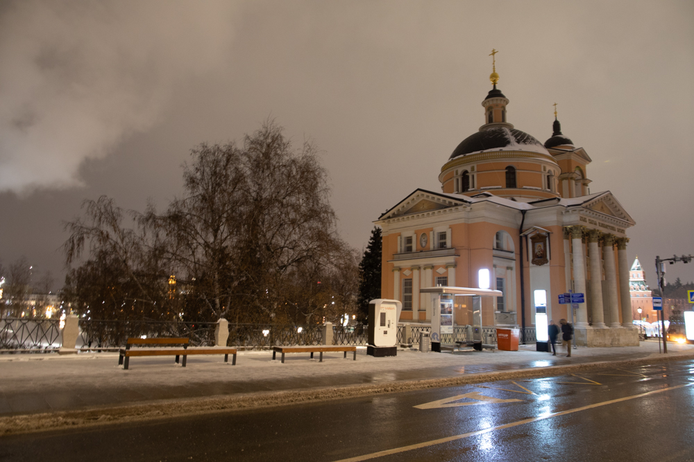 Москва. Варваринская церковь