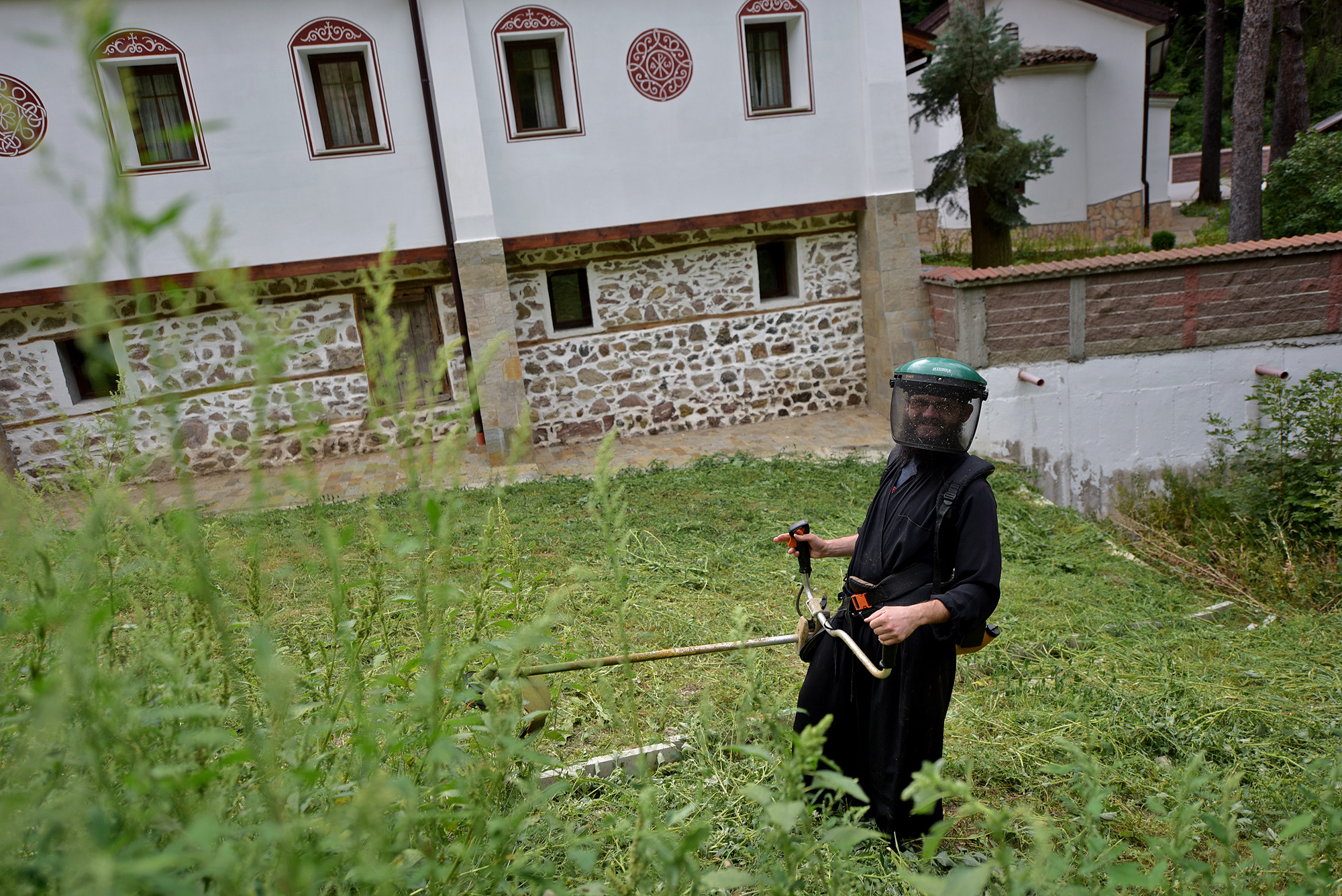 Divotinski monaster Sveta Troica
