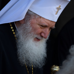 alik 
Patriarch Neophyte of Bulgaria 
2018-12-05 12:48:10