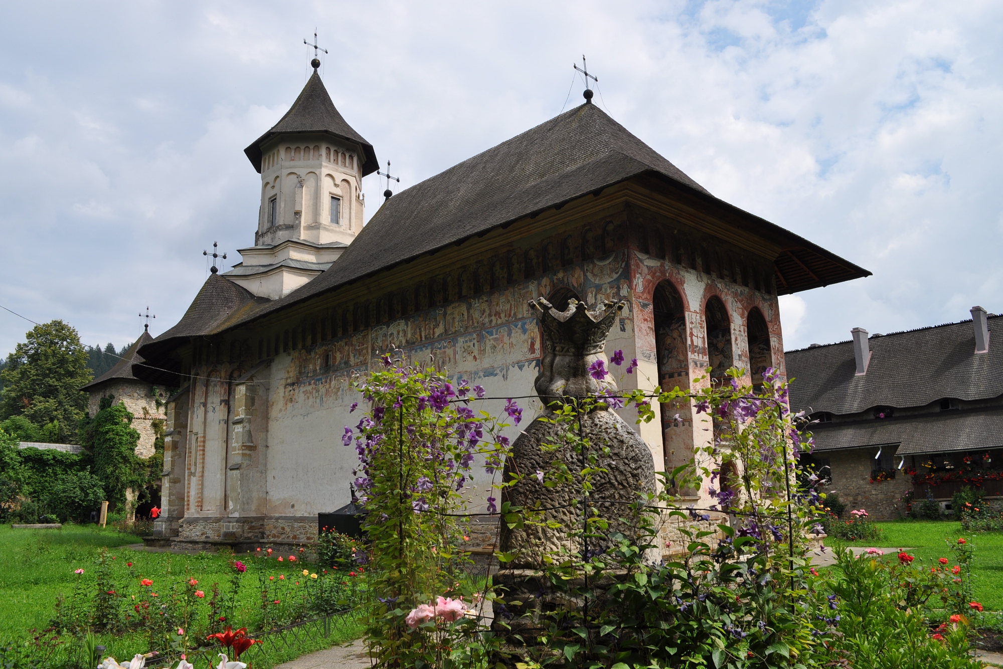 Mănăstirea MOLDOVIŢA
