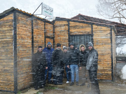 Sheep1389 
Abuna Maksym, brat Paisjusz i seminarzyści plus śnieg 
2019-02-23 07:35:00