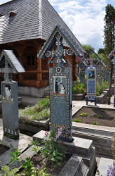 bogdan 
Cimitirul Vesel - Săpânţa 
2019-02-23 23:13:25