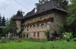 bogdan 
Mănăstirea MOLDOVIŢA 
2019-02-23 23:14:25