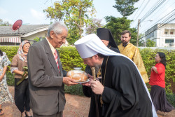 oHellKungo 
Greeting Metropolitan Sergiy 
2019-03-03 16:41:57