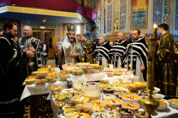 jarek 
Blessin of kolivo after Liturgy of Presanctified Gifts in St. Nicholas cathedral in Białystok 
2019-03-16 19:53:04