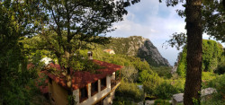 AndiRembeci 
Mount Athos - Kerasia. Kellia of St John the Theologian 
2019-03-20 01:04:42