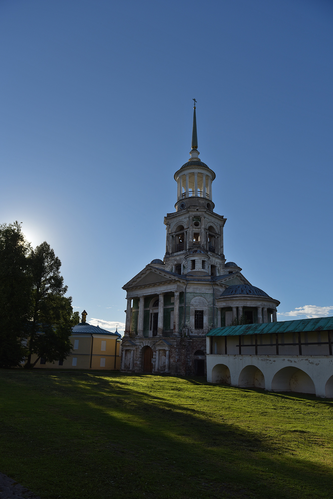 Новоторжский Борисоглебский монастырь