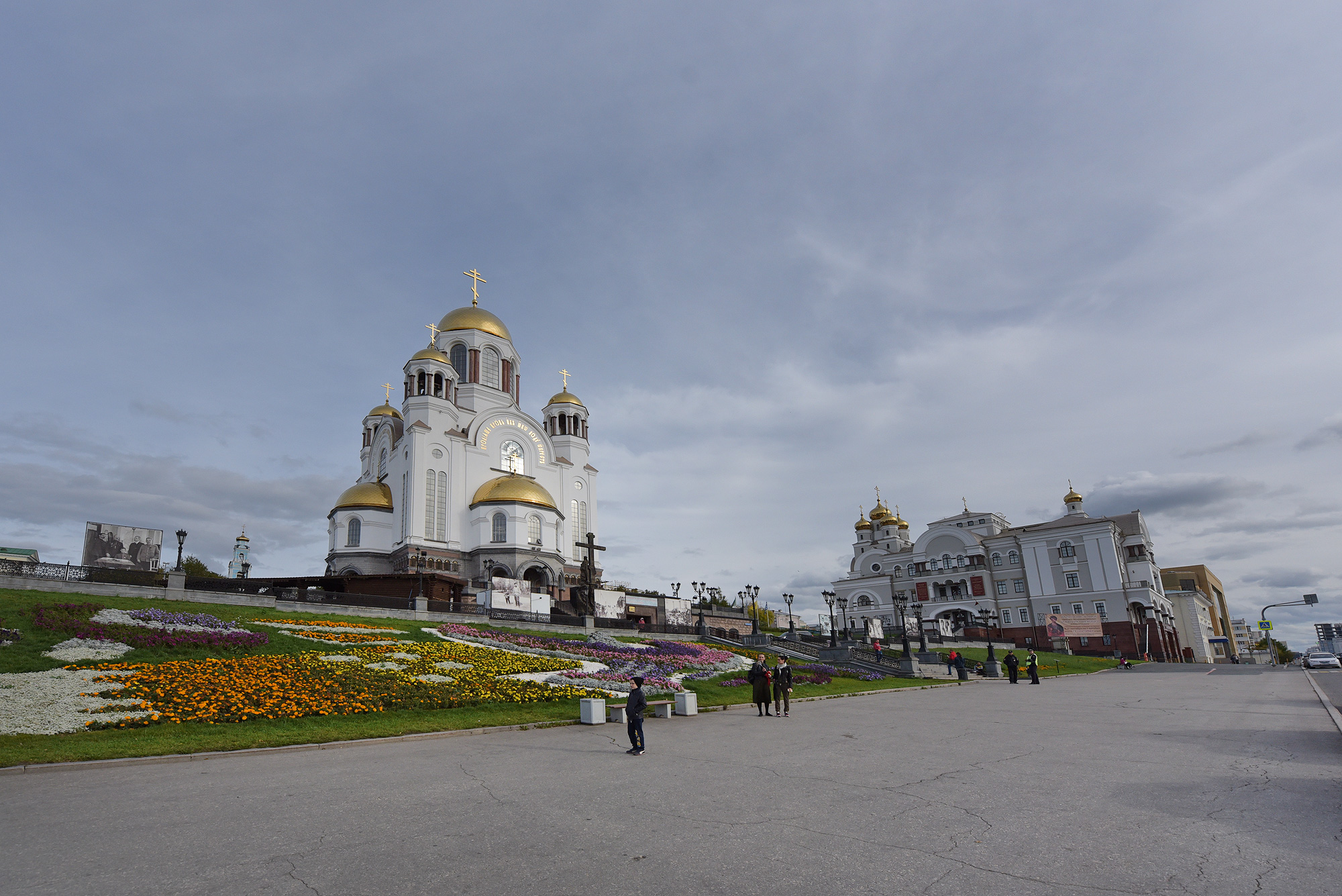 Храм-на-Крови́ во и́мя Всех святы́х, в земле́ Росси́йской просия́вших