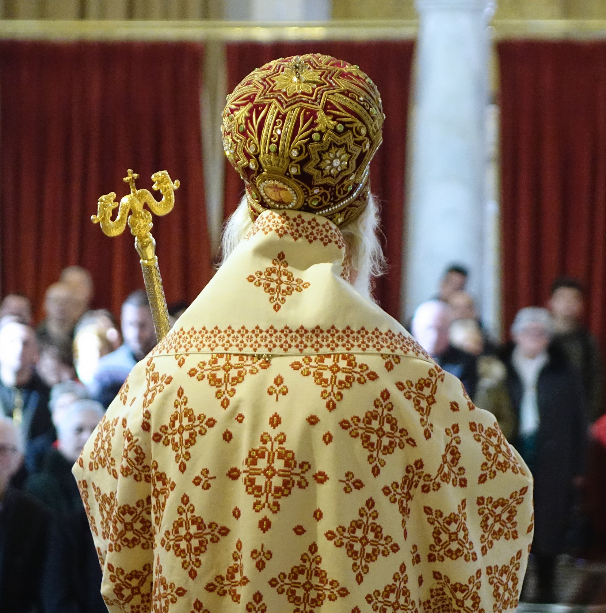 Archbishop Anastasios of Albania preaching