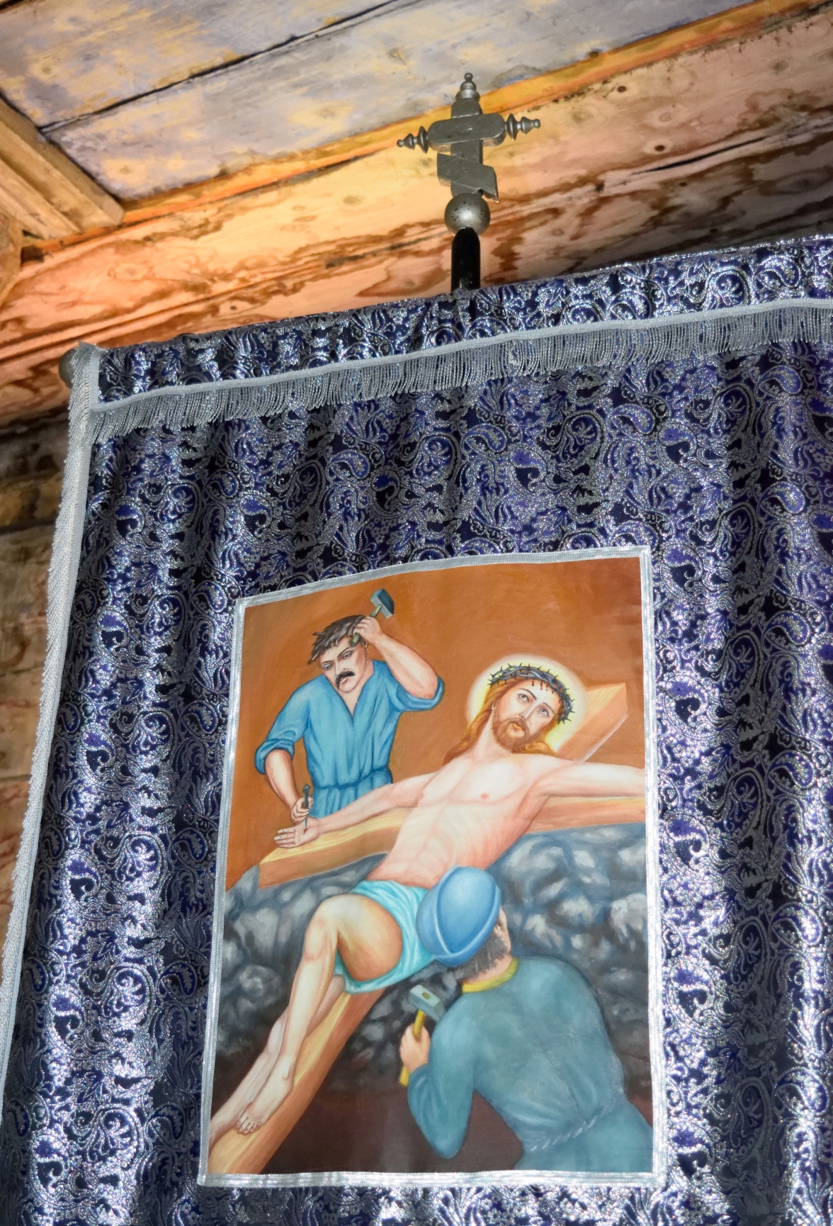 Chorągiew w monasterze w Wysowej