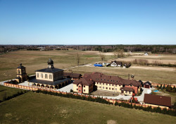 jarek1 
Zwierki Convent 
2019-04-03 22:54:31