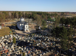 jarek1 
St. Elijah the Prophet Orthodox church with cementary in Białystok 
2019-04-06 08:26:59