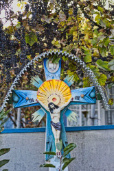 ArtemiJ 
Savior under the grapes 
2019-04-23 20:56:02