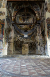 jarek11 
Orthodox church in Blakherna Icon of the Mother of God in Berat fortress, XIIII-XIV cc. 
2019-04-24 20:09:14