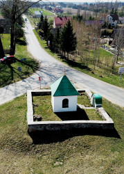 jarek1 
St. Barbara Orthodox chapel in Baciuty 
2019-04-26 20:54:31