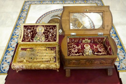 jarek11 
Relics of Sts. Fikas and Spiridon in Chriselousa Icon the Mother of God Orthodox church in Athieno 
2019-05-25 19:27:05