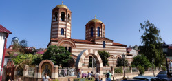 borkush 
St. Nicholas church, Batumi 
2019-05-27 14:44:56