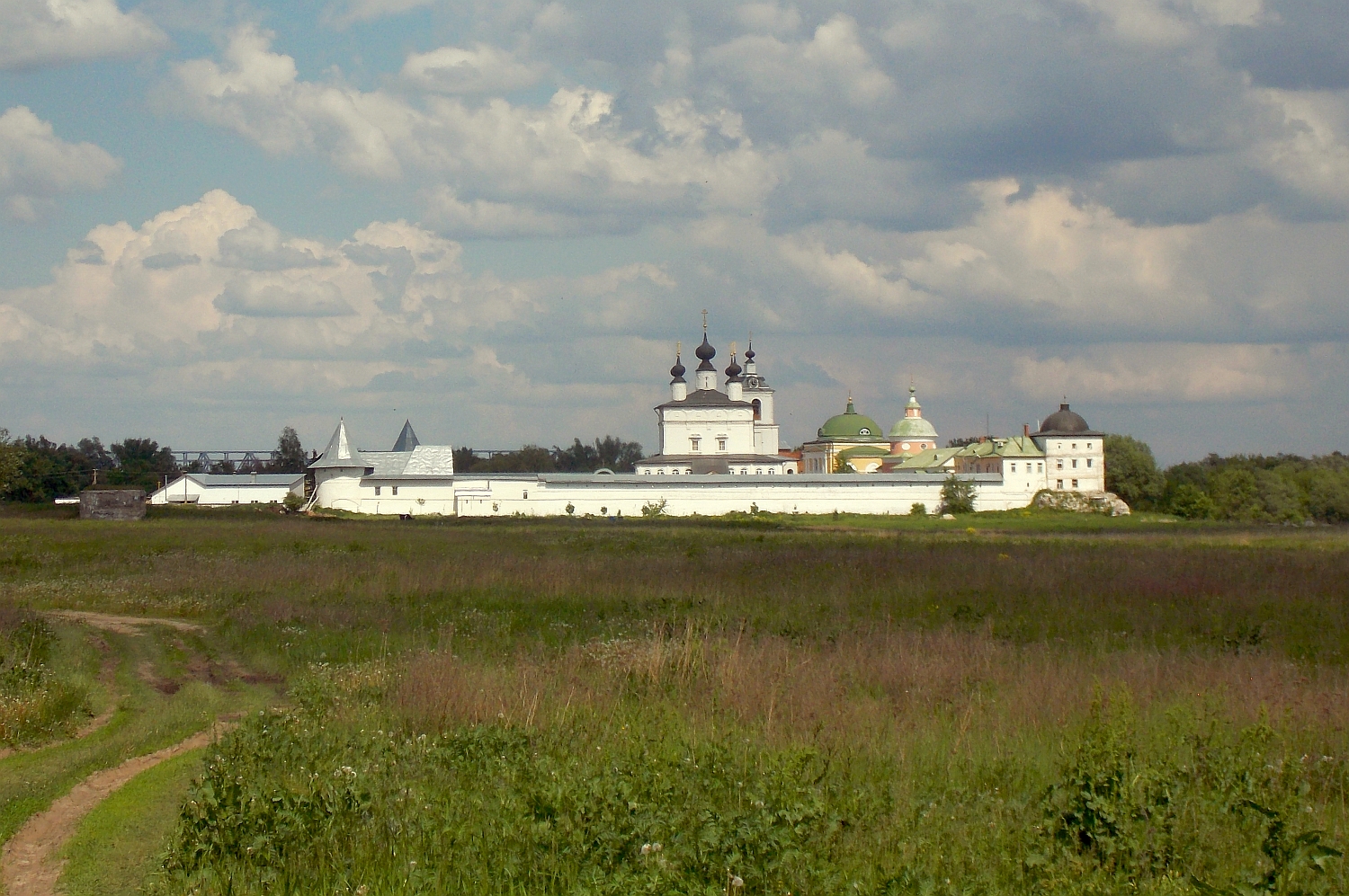 Свято-Троицкий Белопесоцкий женский монастырь. Ступино.