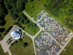 jarek1 
The New Orthodox cementary in Białystok 
2019-06-17 22:44:35