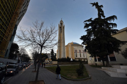 alik 
Ortodox Cathedral in Tirana 
2019-06-20 05:29:54
