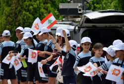 Sheep1389 
Children from Orthodox primary school greeting Serbian patriarch 
2019-07-04 14:56:37