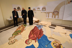 alik 
Mosaics for the cathedral in Tirana 
2019-07-11 12:00:11