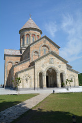mirakulos 
Bodbe/ ბოდბის მონასტერი -Женский Монастырь Бодбе 
30 
2019-07-11 19:38:53