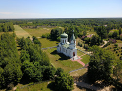jarek1 
The Orthodox church in Narewka 
2019-07-11 22:32:30