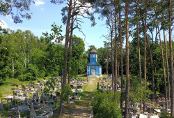 jarek1 
The Orthodox cementary chapel in Pawły 
2019-07-23 18:22:31