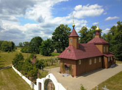 jarek1 
The Orthodox church in Ploski 
2019-07-28 07:13:20