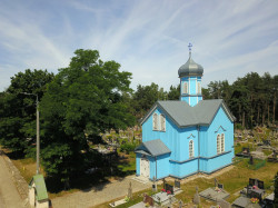 jarek11 
The Orthodox cementary chapel in Ryboły 
2019-07-28 07:19:18