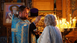 Malczyk 
Anointing with holy oils 
2019-08-09 23:06:58