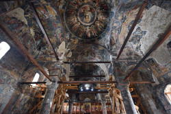 alik 
Archangels Orthodox church in Voskopoje 
0 
2019-08-15 12:51:20
