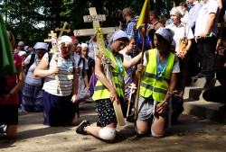 jarek11 
Pilgrims on Grabarka 
2019-08-24 08:31:09