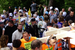 jarek11 
Pilgrims on Grabarka 
2019-08-26 13:01:58