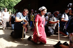 jarek11 
Pilgrims on Grabarka 
2019-08-26 13:03:00