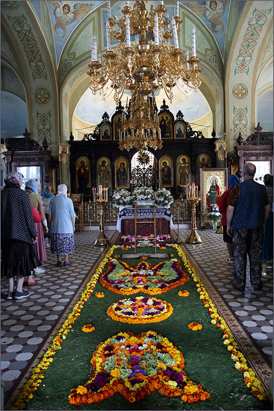 Чин погребения Пресвятой Богородицы. Дорожка