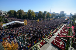 Rusu Tudorel 
Pilgrims of Pious Saint Paraskeva of Iași 
27 
2019-09-03 21:45:40