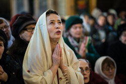 Rusu Tudorel 
The praying woman 
2019-09-08 23:17:10