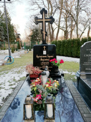jarek 
The Orthodox cementary on Warsaw 
2019-10-16 21:43:26